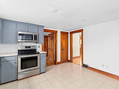 7 Woodrow St, Hudson, MA 01749 | Zillow