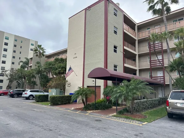 2108 S Cypress Bend Drive #307, Pompano Beach, FL 33069