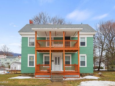 2 Horn Pl, Adams, MA, 01220