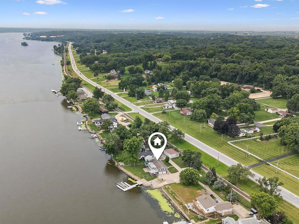 1st image of 22799 Great River Rd