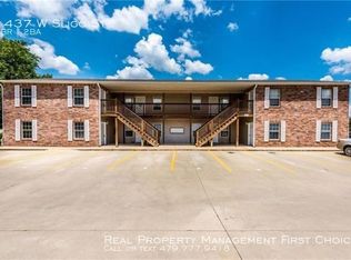 1437 W Sligo St, Fayetteville, AR 72701
