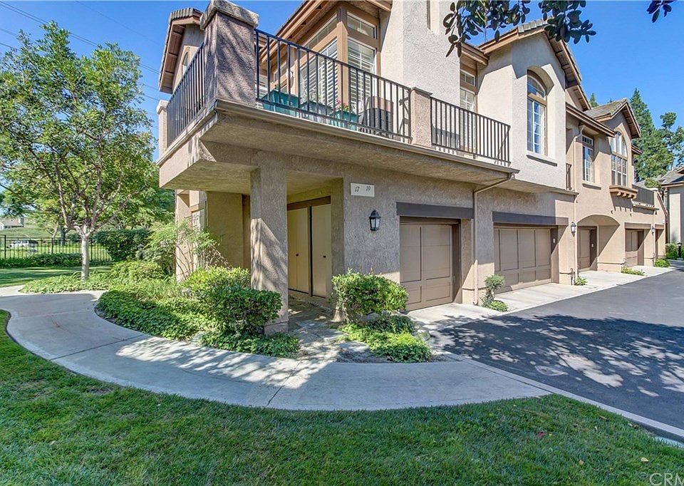 1st image of 17 Montara Dr