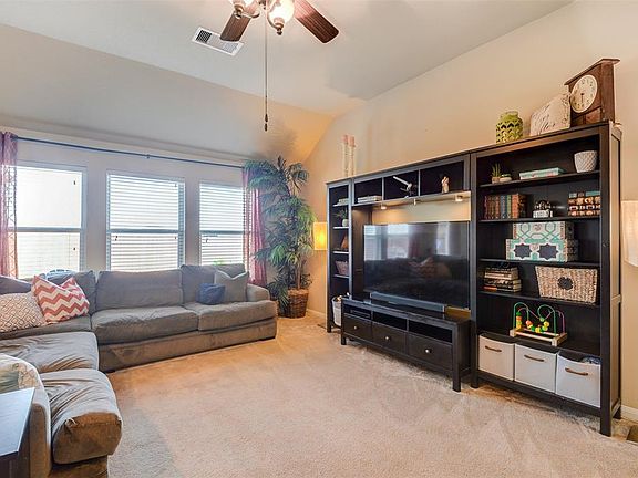 5th image of 8226 Solitude Hill Ln