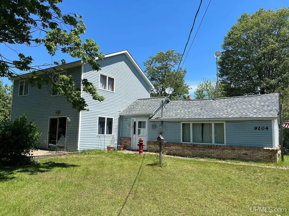 9204 25th Rd, Cooks, MI 49817