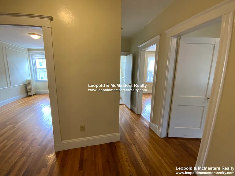 Kelton Street Apartments — Photo 85