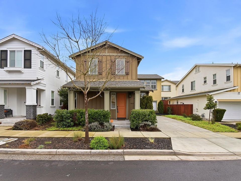 1st image of 1612 Rose Clover Street