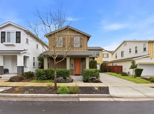 1612 Rose Clover Street, Santa Rosa, CA 95403