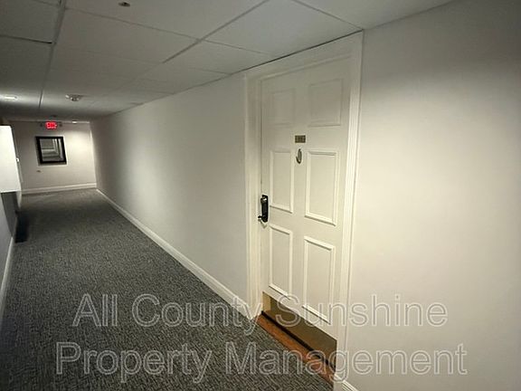 5th image of 2109 Bayshore Blvd Unit 511