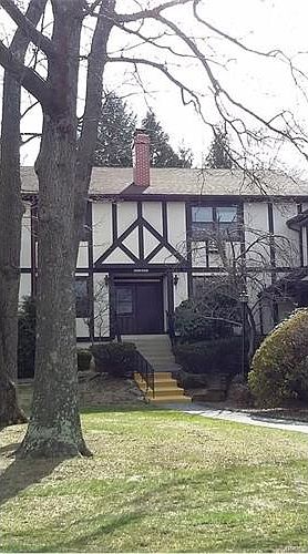 1st image of 557 Sierra Vista Ln