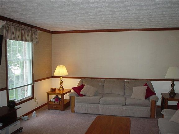 4th image of 1110 King Richard Pkwy