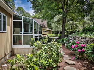 25 Old Village Rd, Acton, MA 01720