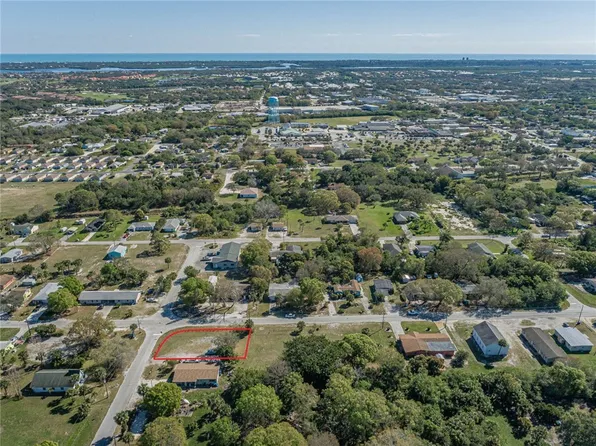 4695 33rd Ave, Vero Beach, FL 32967