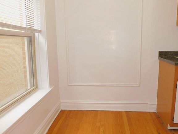 4th image of 1419 W Farwell Ave #14