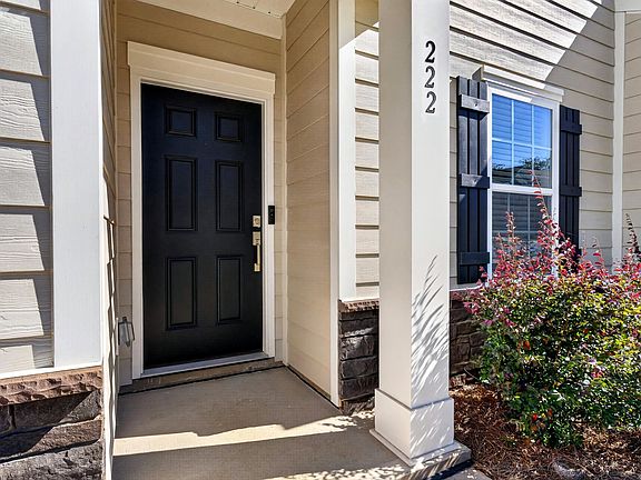 2nd image of 222 Paneer Ln