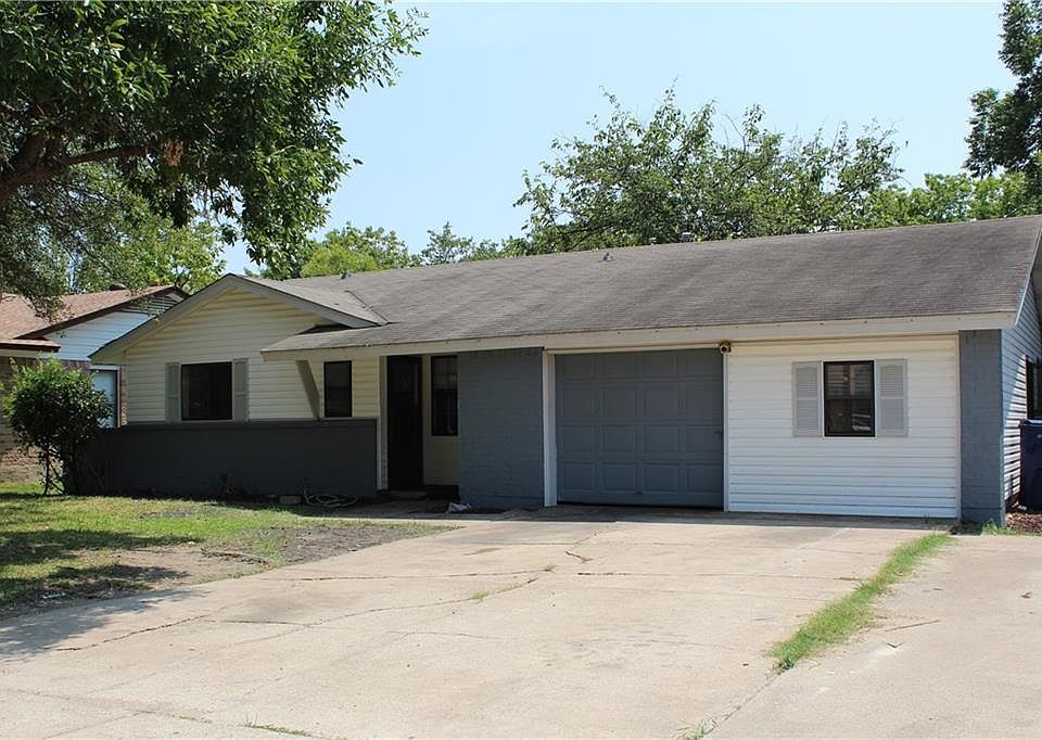 1st image of 514 Sunset Dr