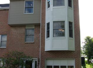 267 Meadowview Dr, Canonsburg, PA 15317