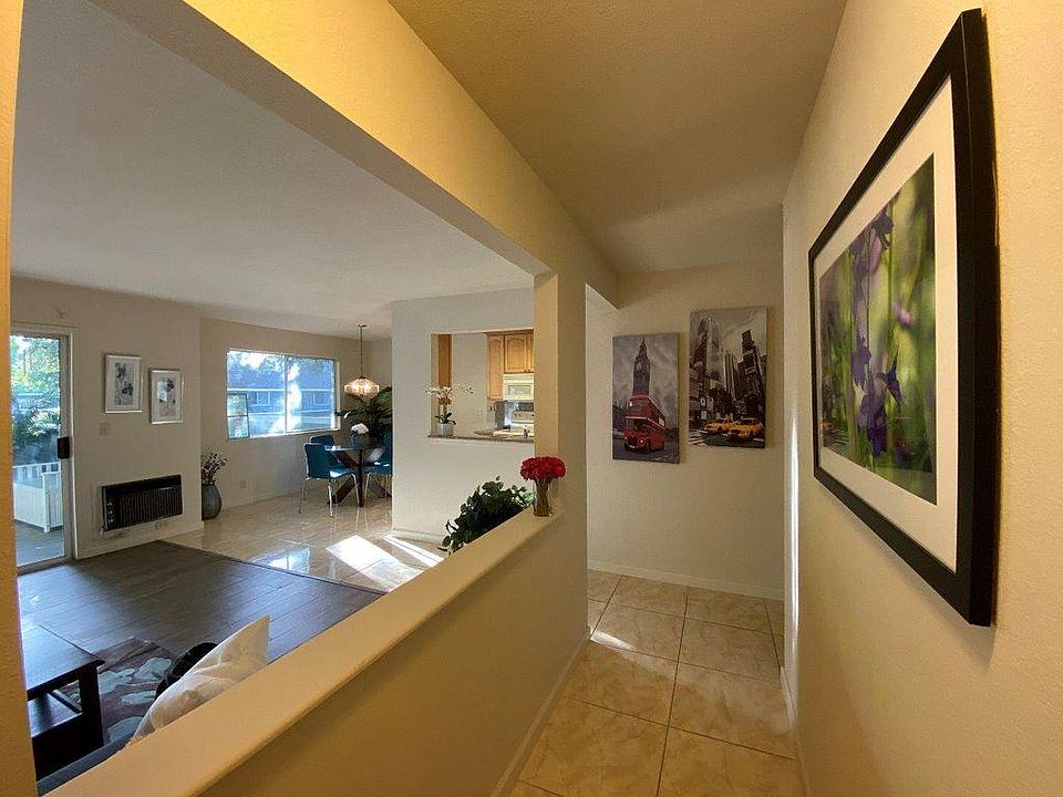 1st image of 1488 Four Oaks Cir