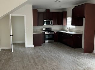 10048 Debra Ave #ADU, North Hills, CA 91343