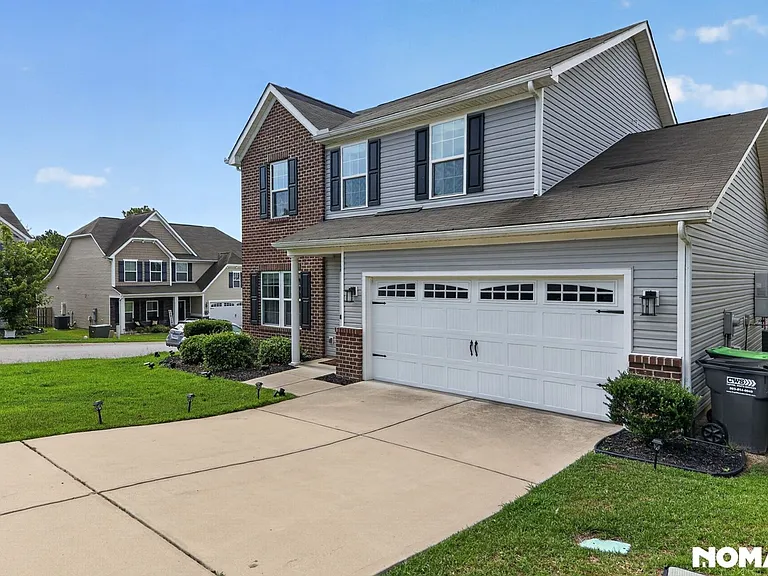 676 Twisted Oak Ct — Photo 25