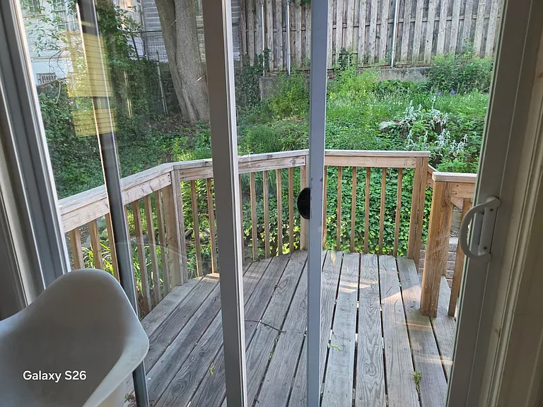 98 Hamilton Ave #1 — Photo 23