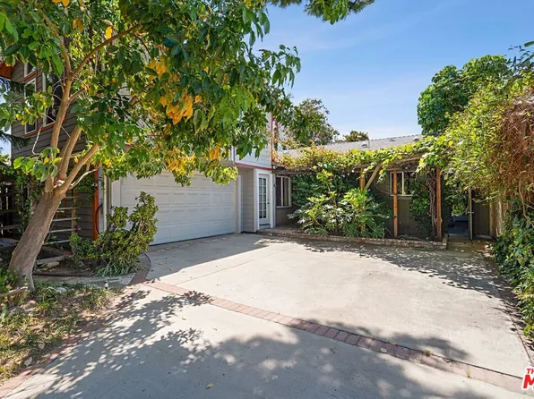 13522 Delano St, Van Nuys, CA 91401