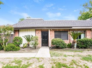 12014 Mighty Oak Dr, Houston, TX 77066