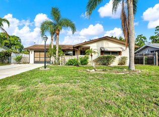 10407 Oleander Dr, Port Richey, FL 34668