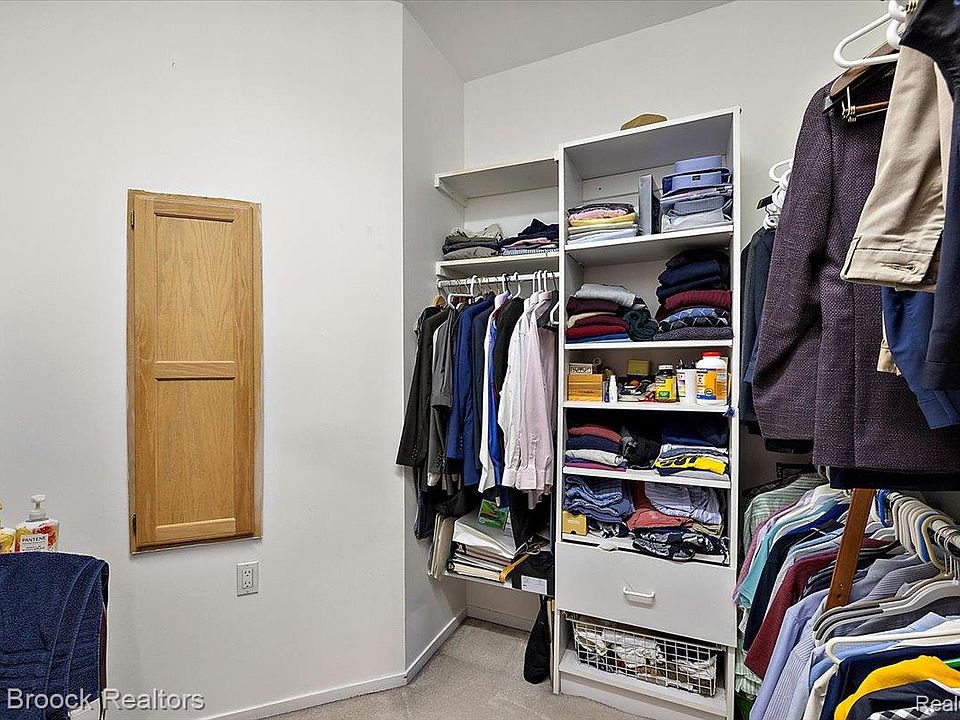 2295 Shore Hill Dr, photo 24