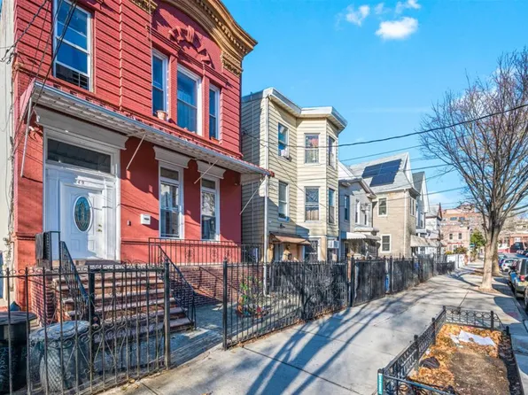 48 Vansiclen Avenue image 3 of 27