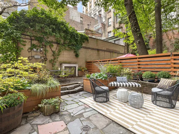 22 Irving Pl APT 1F, Manhattan, NY 10003