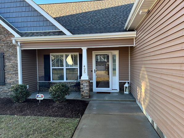 425 Cheltenham Dr