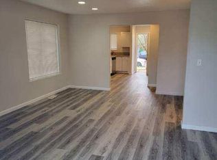 12539 SE Taggart St, Portland, OR 97236