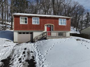 1019 Taylor St, North Versailles, PA