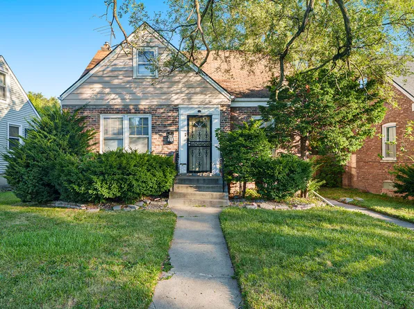 212 E 142nd Pl, Dolton, IL 60419