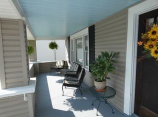 2008 Fayette St APT 2A, North Kansas City, MO 64116