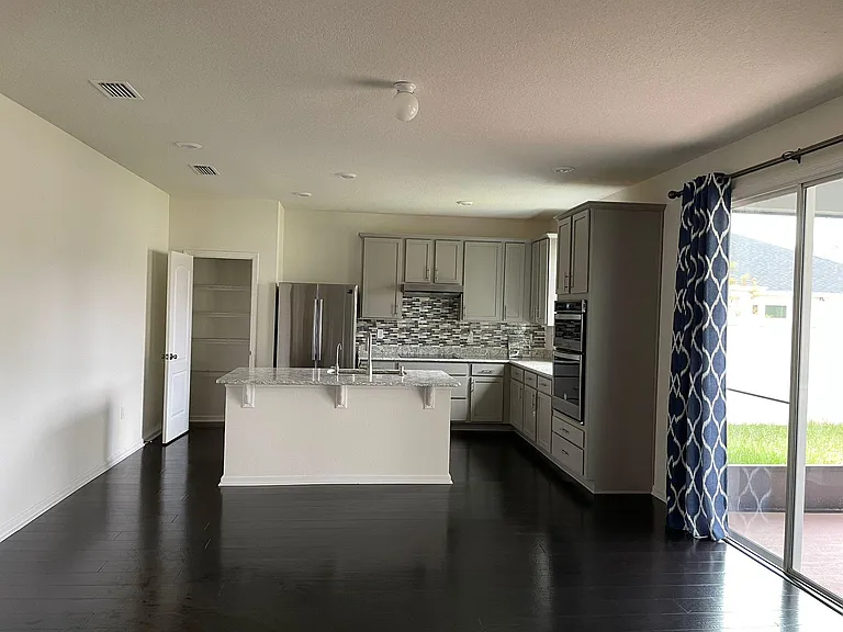 3167 Hawks Hill Ln — Photo 8