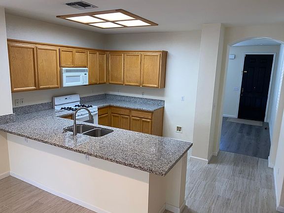 4th image of 4178 Windsong St