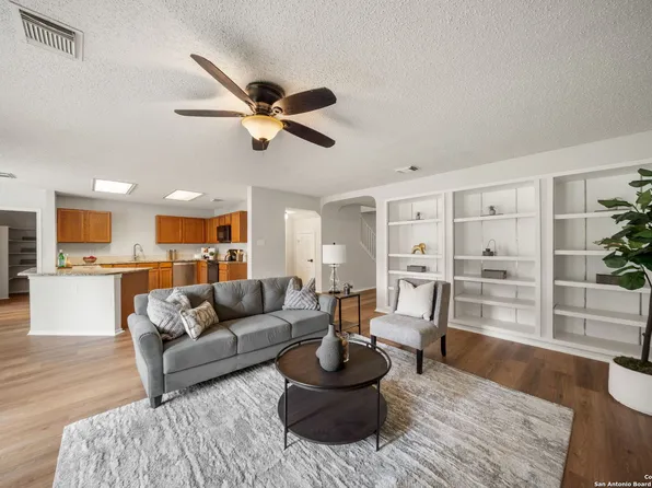 7007 Jade Field, San Antonio, TX 78240