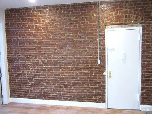 Rented by Bohemia Realty Group | media 22