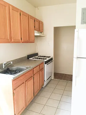 Rented by Bohemia Realty Group | media 10