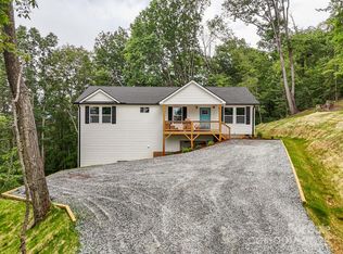 376 Hague Dr, Columbus, NC 28722