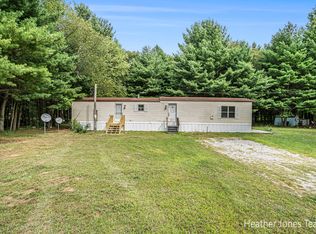 1066 Fisk Ave, Morley, MI 49336