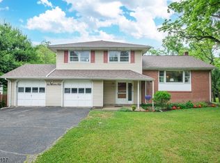 104 Troy Hills Rd, Whippany, NJ 07981