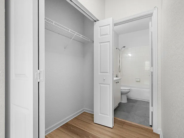 1204 Santa Catalina Ln — Photo 23