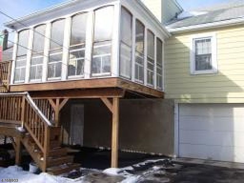 2nd image of 28 W End Ave