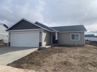 1534 Frontier Dr, Lewiston, ID 83501