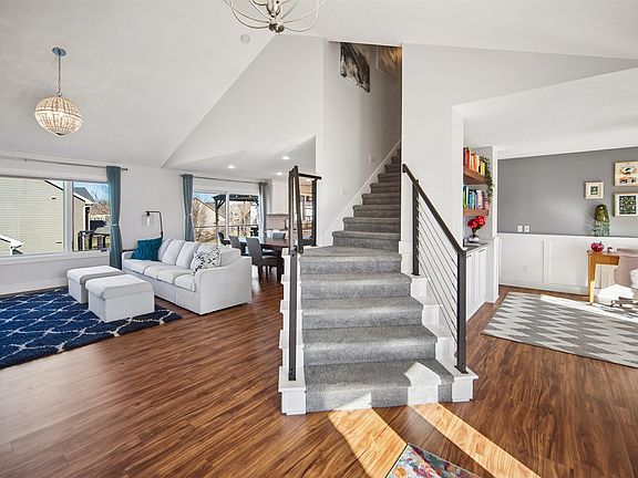 3rd image of 4204 159th St