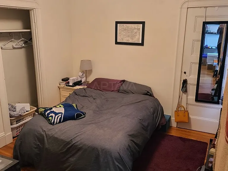 81 Electric Ave #2 — Photo 2