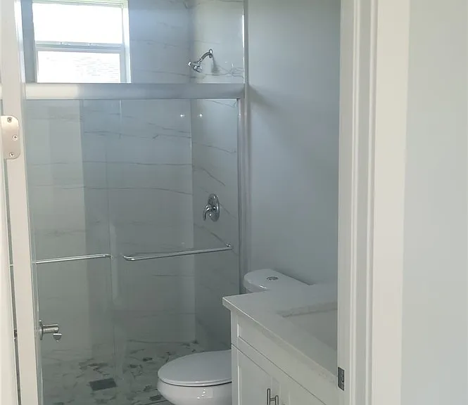 653 Foxchase Dr — Photo 12