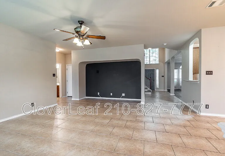 409 Loch Lomond Dr — Photo 14